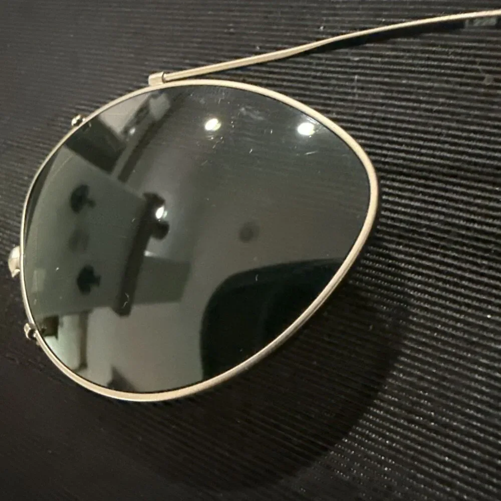 Lot of 2 Vintage Clip On Wire Sun Glasses Green Tint